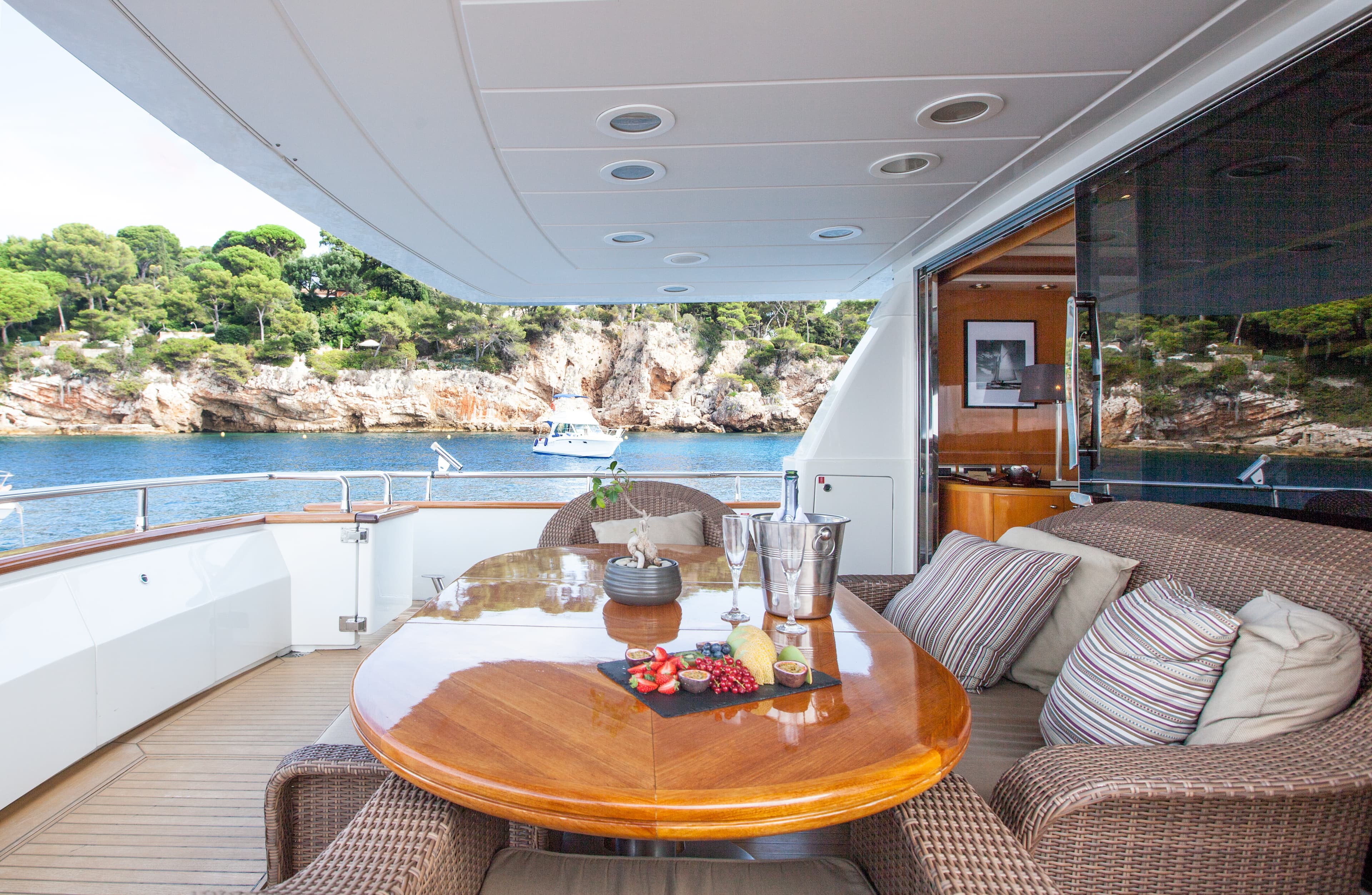 Solal exterior10.JPG