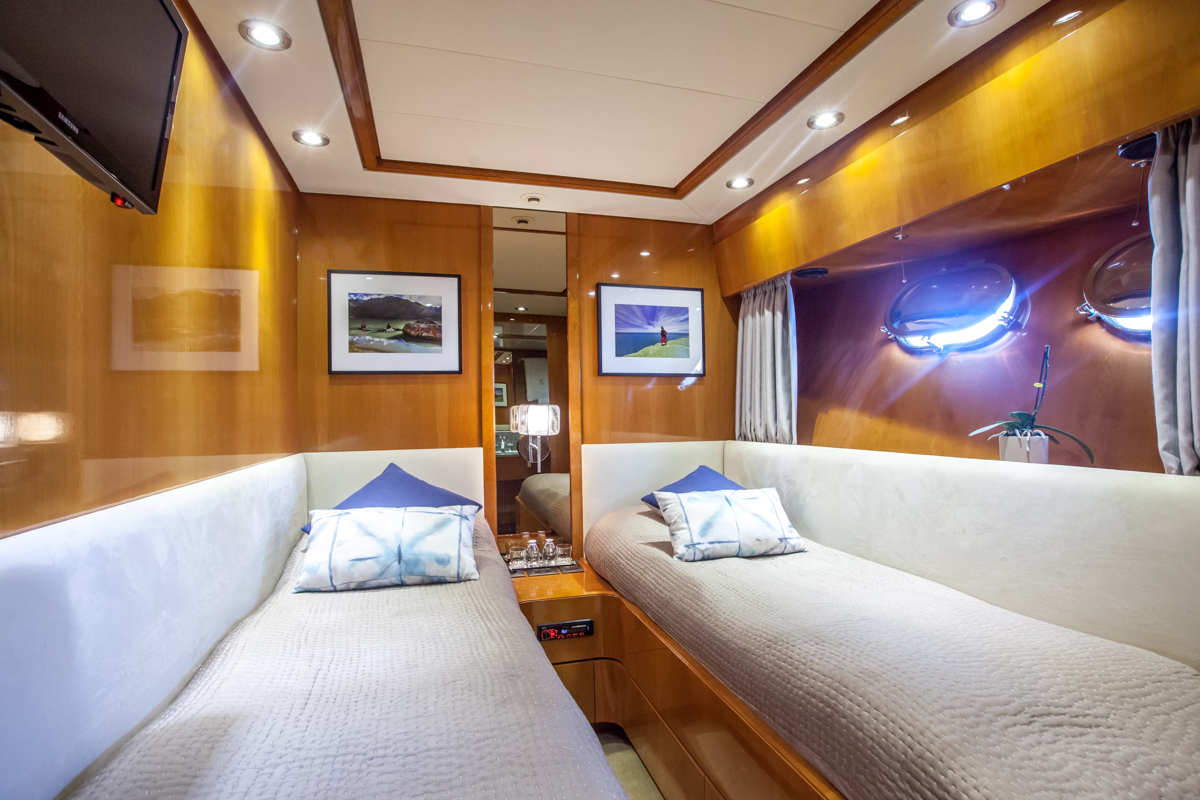 Solal interior12.JPG